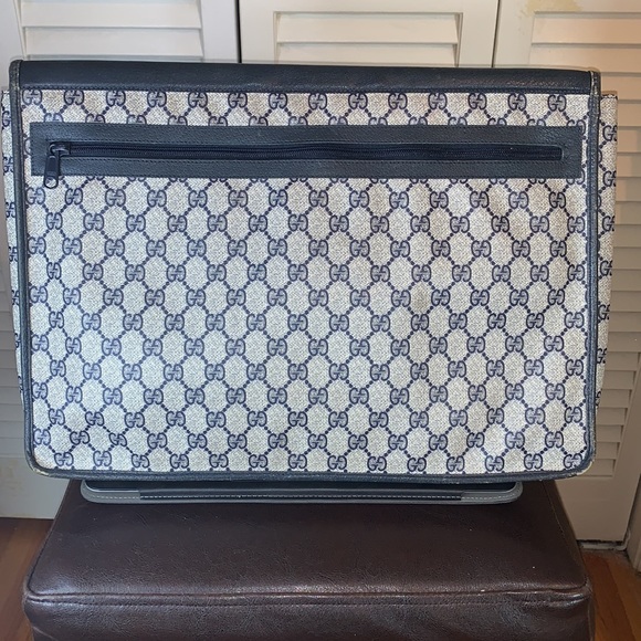 (S 🚫LD‼️) Rare…Authentic Vintage GUCCI Portfolio... - Picture 3 of 17